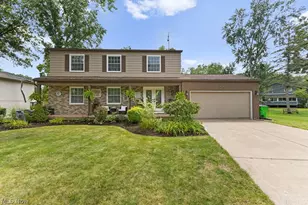 578 Martinique Cir, Stow, OH 44224 - Photo 1