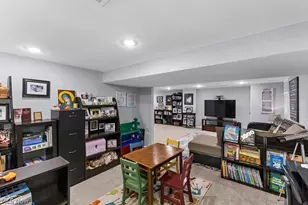 578 Martinique Cir, Stow, OH 44224 - Photo 28
