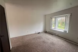 77 North St, Smithfield, OH 43943 - Photo 4