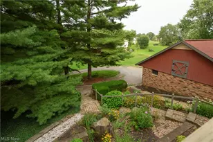962 Shane Dr SW, Sugarcreek, OH 44681 - Photo 8
