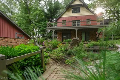 962 Shane Drive SW, Sugarcreek, OH 44681 - Photo 1