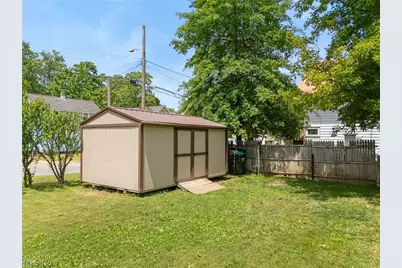 427 W Oak Street, Orrville, OH 44667 - Photo 26