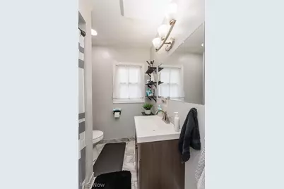 88 E Catawba Avenue, Akron, OH 44301 - Photo 12