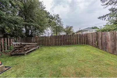 88 E Catawba Avenue, Akron, OH 44301 - Photo 6