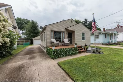 88 E Catawba Avenue, Akron, OH 44301 - Photo 1
