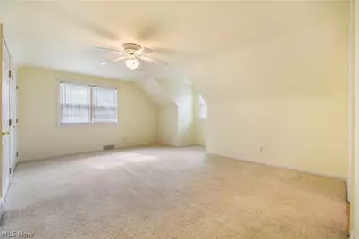 11 Ross Drive, Akron, OH 44313 - Photo 14