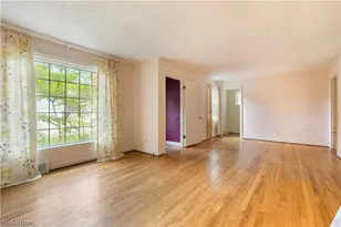 11 Ross Dr, Akron, OH 44313 - Photo 4