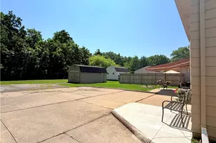 1521-1523 Missouri Ave, Lorain, OH 44052 - Photo 8