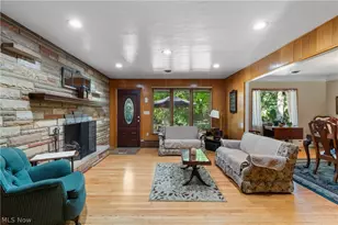 37523 Arlington Dr, Willoughby, OH 44094 - Photo 10
