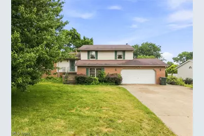 1421 44th Street NE, Canton, OH 44714 - Photo 2