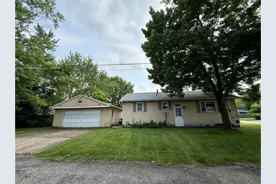 327 Franklin Avenue, Elyria, OH 44035 - Photo 6