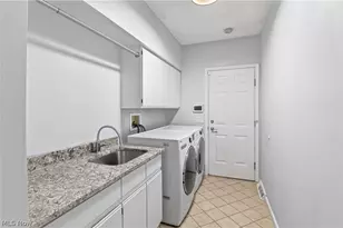 2931 Canterbury Ct, Willoughby Hills, OH 44094 - Photo 20