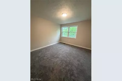9409 Manor Avenue, Loveland, OH 44104 - Photo 8