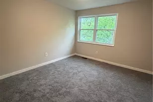 9409 Manor Ave, Loveland, OH 44104 - Photo 8