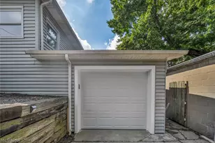 374 Frazier Ave, Akron, OH 44305 - Photo 6