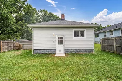 374 Frazier Avenue, Akron, OH 44305 - Photo 32