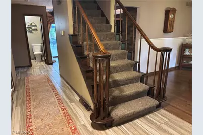 2166 Dow Drive, Akron, OH 44313 - Photo 24