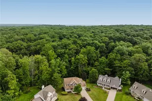 2343 Auden Cir, Brunswick, OH 44212 - Photo 2