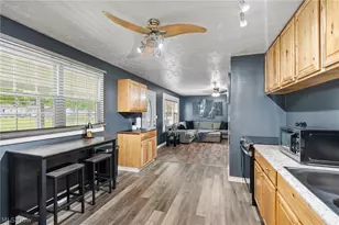 5684 Stanford Ave, Youngstown, OH 44515 - Photo 8
