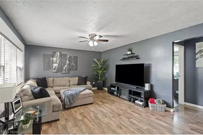 5684 Stanford Avenue, Youngstown, OH 44515 - Photo 2