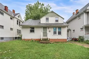 9604 Hilgert Dr, Loveland, OH 44104 - Photo 2