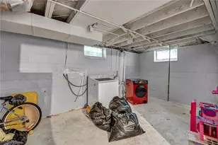 9604 Hilgert Dr, Loveland, OH 44104 - Photo 22