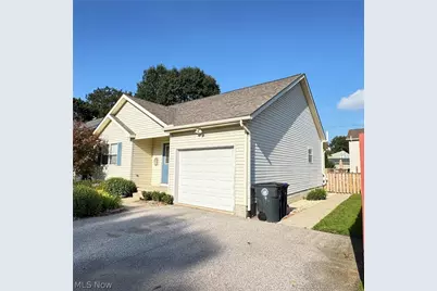 115 Sabetha Place, Akron, OH 44313 - Photo 2