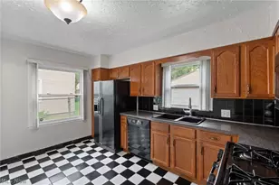 1335 Greenwood Ave, Akron, OH 44320 - Photo 8