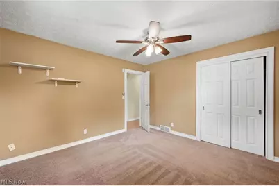 5839 Lake Road, Mentor on the Lake, OH 44060 - Photo 20