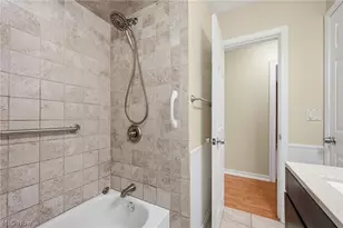 5839 Lake Rd, Mentor on the Lake, OH 44060 - Photo 26