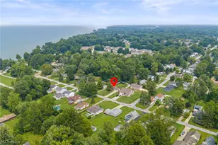 5839 Lake Rd, Mentor on the Lake, OH 44060 - Photo 2