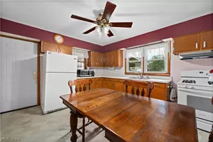 814 S Logan St, Elyria, OH 44035 - Photo 10