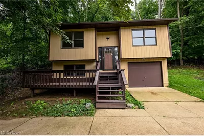 3725 Rome Drive, New Franklin, OH 44319 - Photo 1