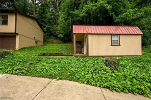 3725 Rome Dr, New Franklin, OH 44319 - Photo 8