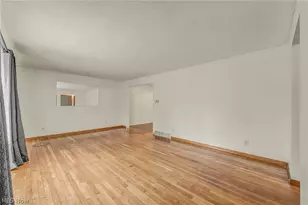 131 Yunker Ct, Elyria, OH 44035 - Photo 10