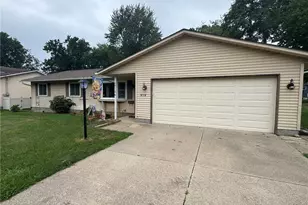 6116 Thunderbird Dr, Mentor, OH 44060 - Photo 2