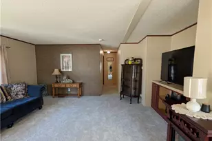 6615 Cleveland Rd, Ravenna, OH 44266 - Photo 4