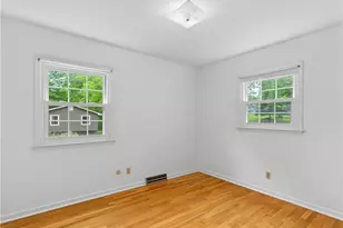 2724 Olentangy Dr, Akron, OH 44333 - Photo 22