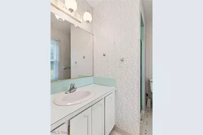 2724 Olentangy Drive, Akron, OH 44333 - Photo 18