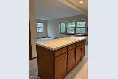 119 Burlington Oval Drive #10, Chardon, OH 44024 - Photo 6