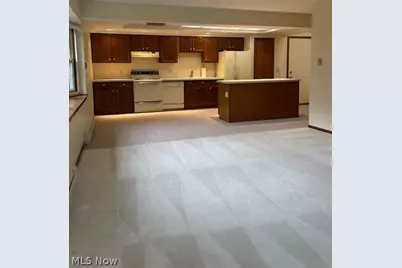 119 Burlington Oval Drive #10, Chardon, OH 44024 - Photo 12