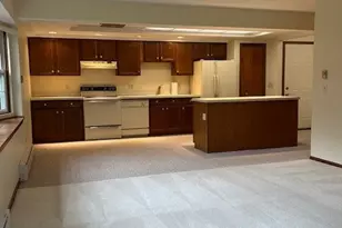 119 Burlington Oval Dr, Chardon, OH 44024 - Photo 12
