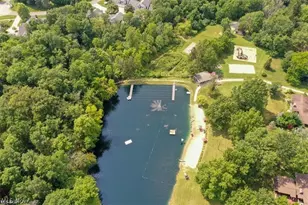 132 Parkview Dr, Aurora, OH 44202 - Photo 26