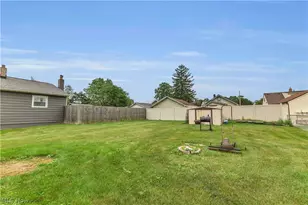 313 Woodside Ave NE, North Canton, OH 44720 - Photo 18