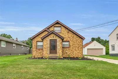313 Woodside Avenue NE, North Canton, OH 44720 - Photo 1