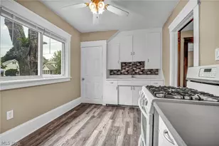 1270 Kentucky Ave, Akron, OH 44314 - Photo 14