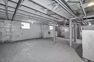 1270 Kentucky Ave, Akron, OH 44314 - Photo 36