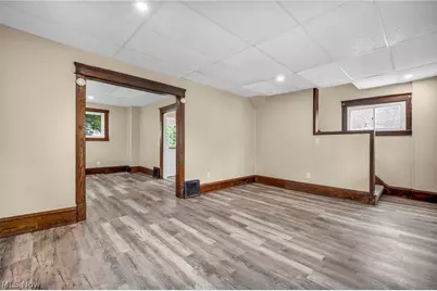 1270 Kentucky Avenue, Akron, OH 44314 - Photo 8