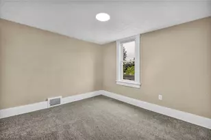 1270 Kentucky Ave, Akron, OH 44314 - Photo 20