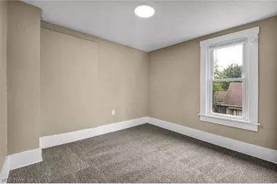 1270 Kentucky Avenue, Akron, OH 44314 - Photo 18